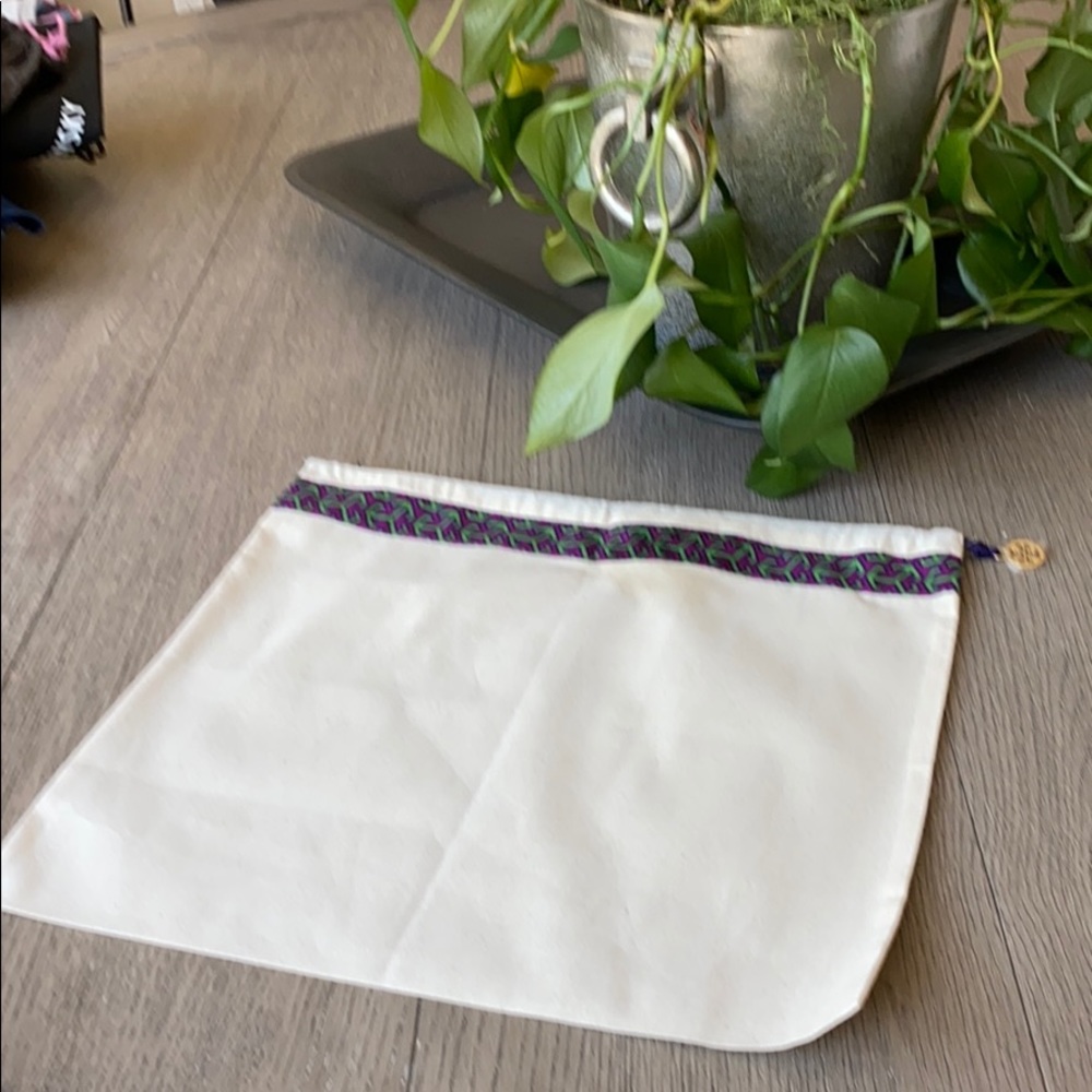 Tory Burch bag or shoe sleeve